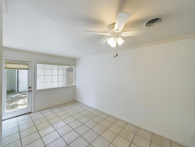 Building Photo - 4031 Whitman St