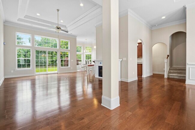 Building Photo - 9060 Abingdon Dr