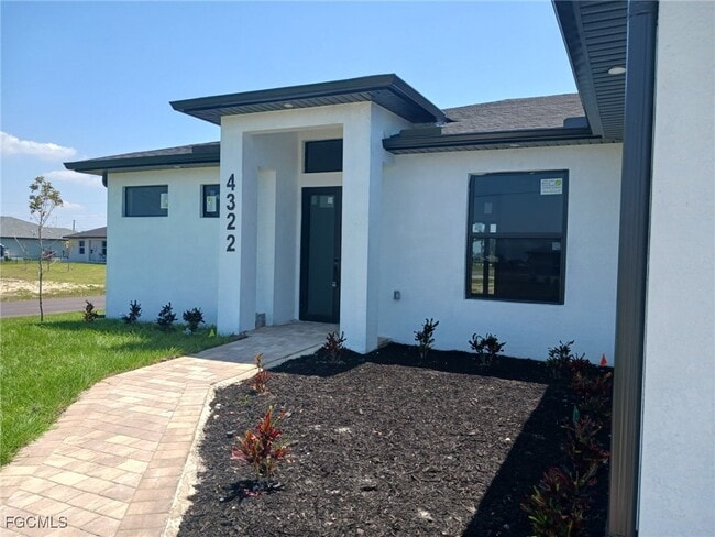 Primary Photo - 4322 NW 32nd Ln