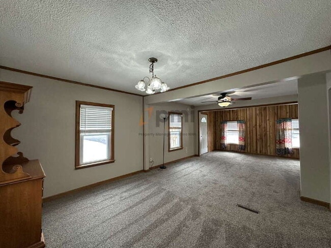 Building Photo - 1724 S Fairbanks St