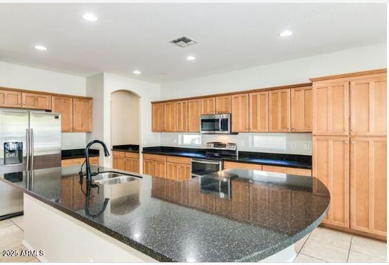 Building Photo - 2044 E Firestone Dr