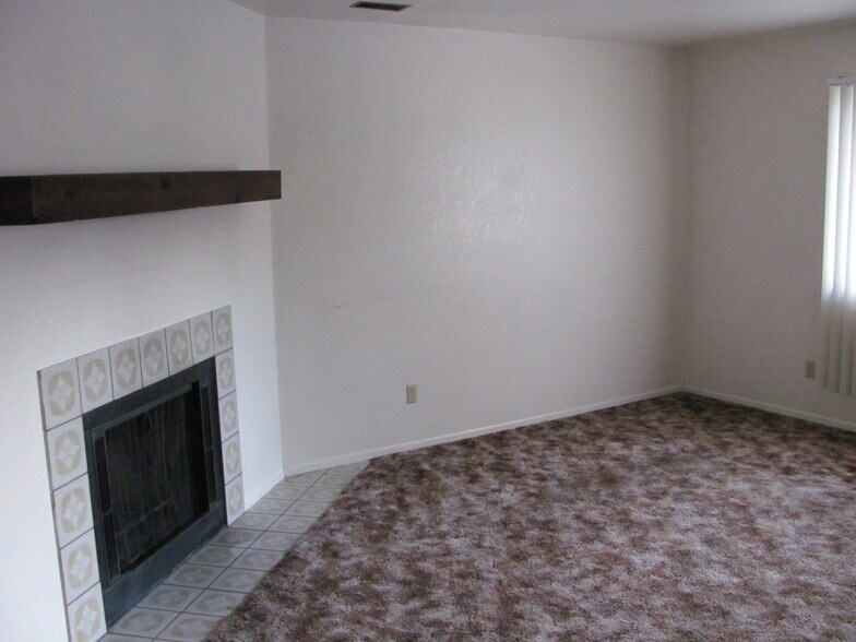 Building Photo - 5520 Bowden Loop