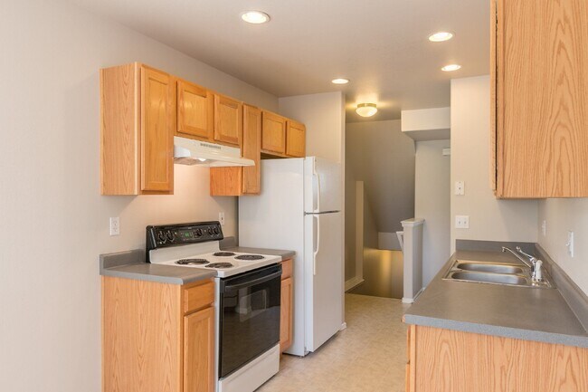 Building Photo - 56 Vale Cir