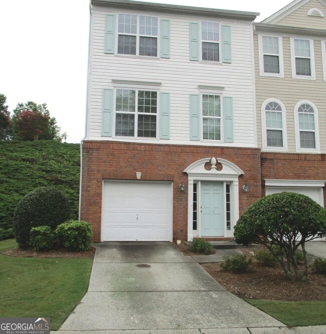 Building Photo - 1112 Thornborough Dr