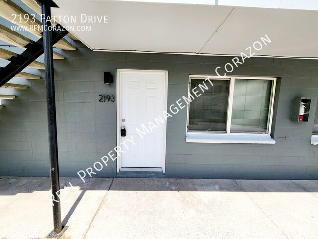 Building Photo - Newly Renovated downstairs 2 Bedroom 1 Bat...