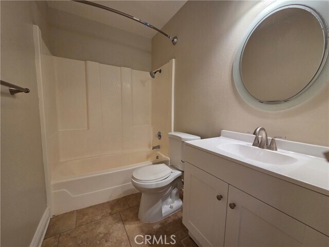 Building Photo - 4564 Toledo Way