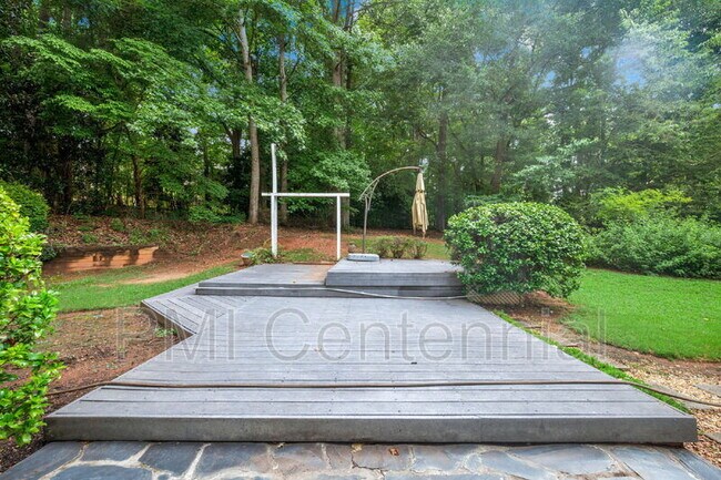 Building Photo - 418 Cimaron Park
