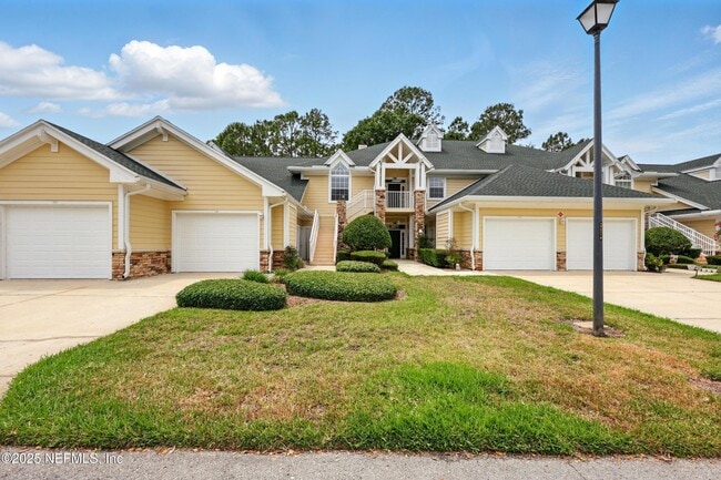 Building Photo - 330 N Shore Cir