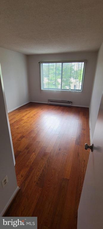 Building Photo - 200 N Pickett St