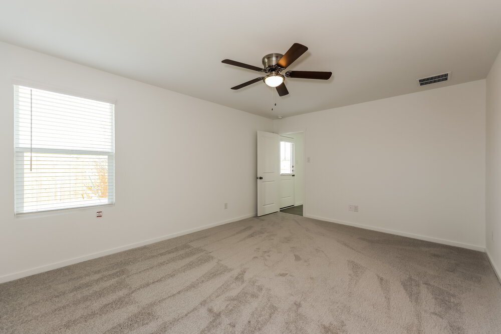 Building Photo - 100 Wild Rose Dr