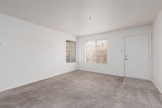 Building Photo - 7720 Secret Shore Dr