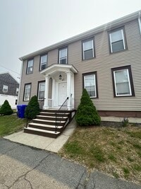 Building Photo - 67 School St
