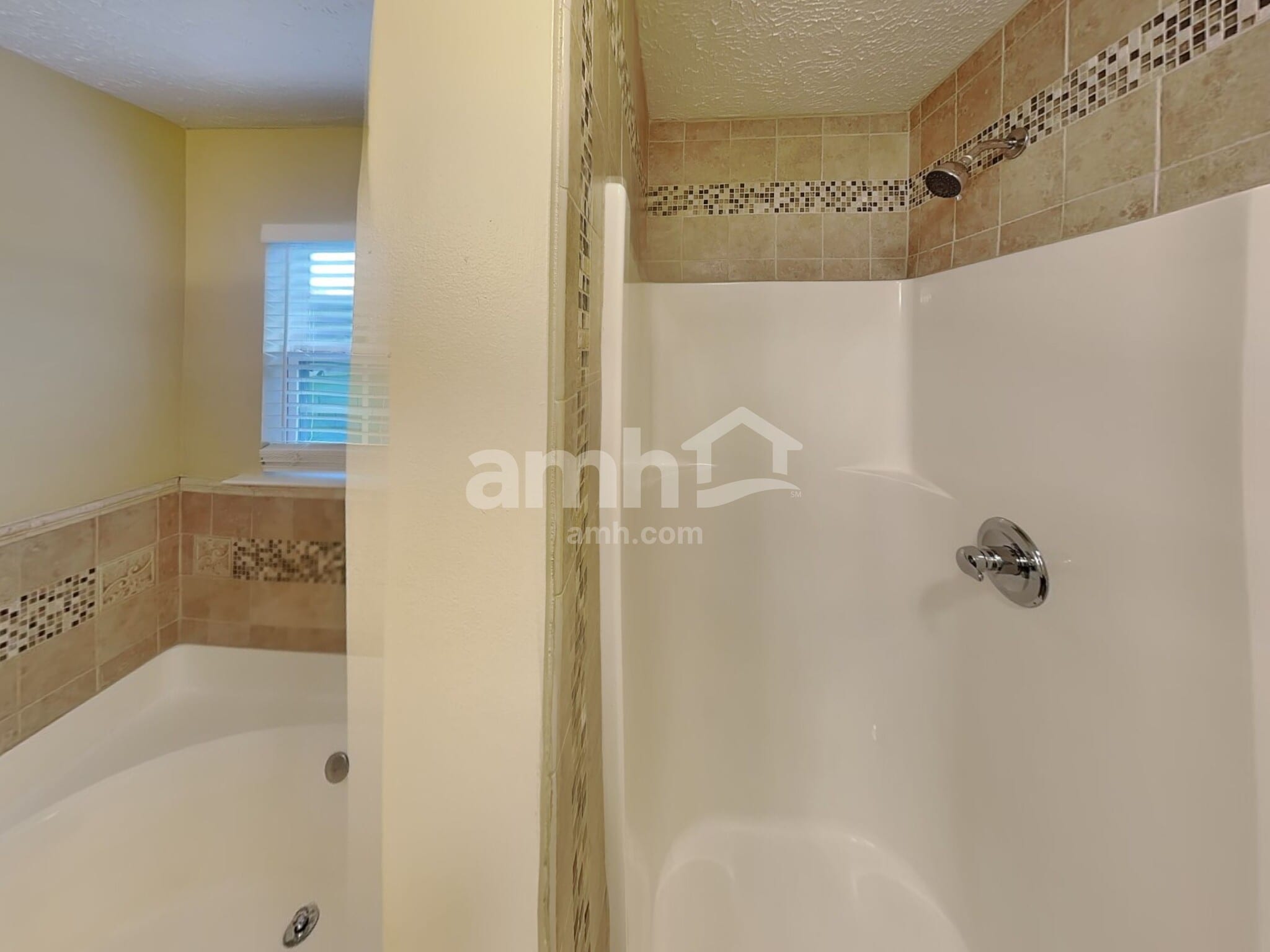 Building Photo - 3605 Belvidere Ct