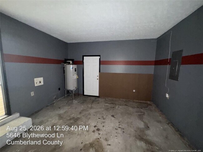 Building Photo - 5646 Blythewood Ln