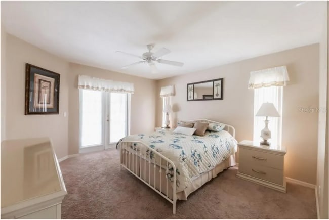 Building Photo - $5,495/month -- Beautifully Furnished Pool Home Seasonal Rental ** Lakefront Views ** Just minute...