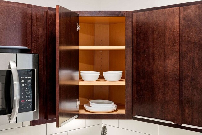 Building Photo - 2207 W 18th St