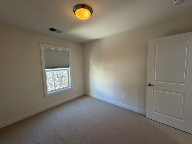 Building Photo - 2287 Whittington Dr