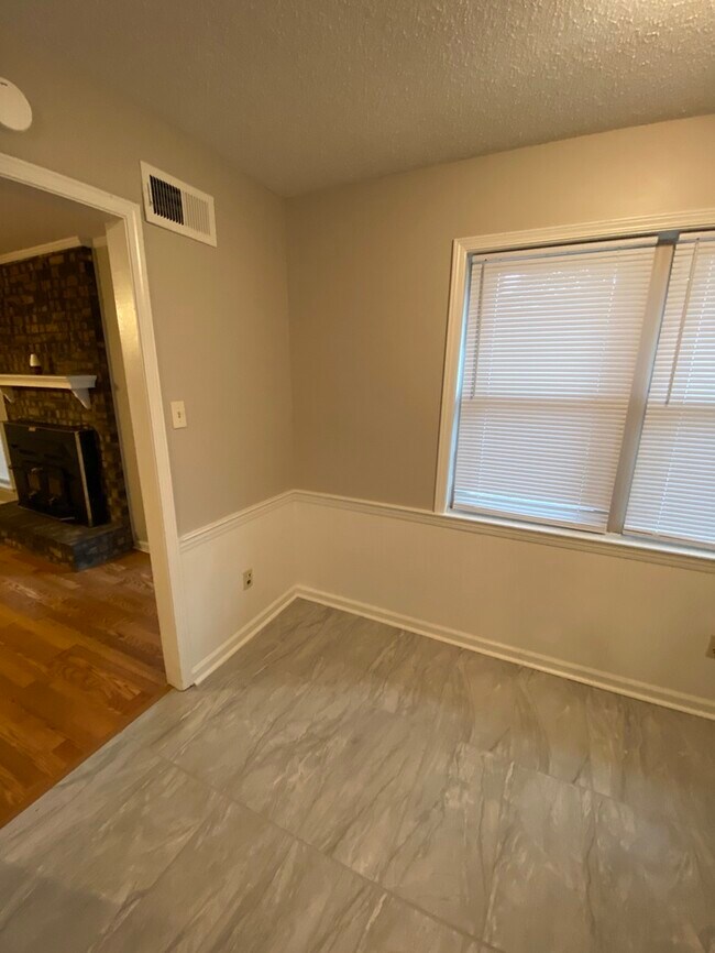 5744 Ackerman Ave Bartlett, TN 38134 5744 Ackerman Ave Memphis TN