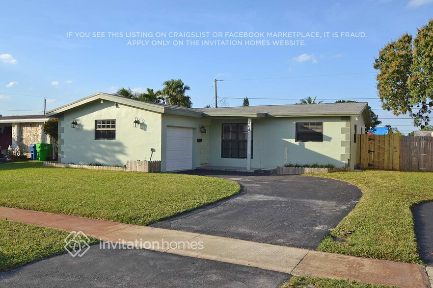 Primary Photo - 8681 NW 26th St