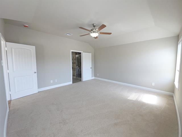 Building Photo - 10929 Hawks Landing Rd