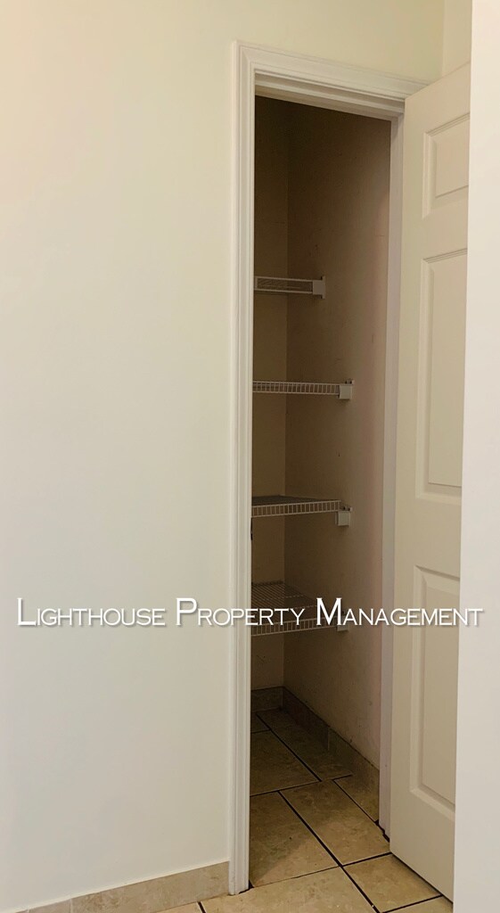 Building Photo - Pristine 3/2 in University Park!  Won't Last Long!