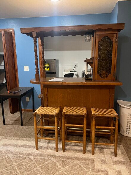 Building Photo - 310 N 1st St