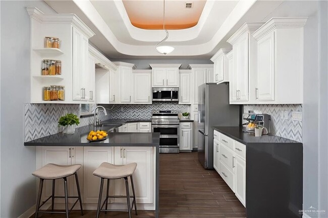 Building Photo - 41 5th St