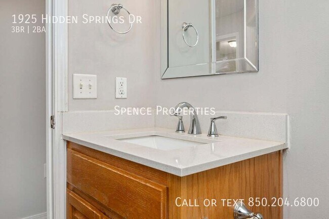 Building Photo - 1925 Hidden Springs Dr