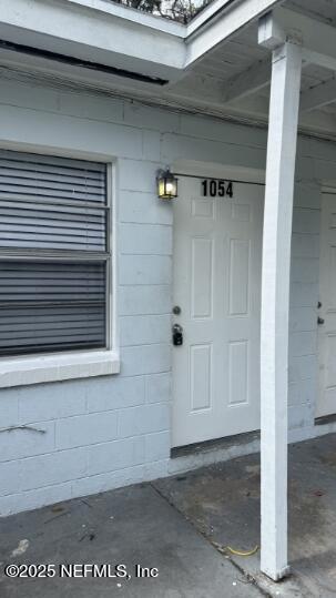 Building Photo - 1052 Maynard St