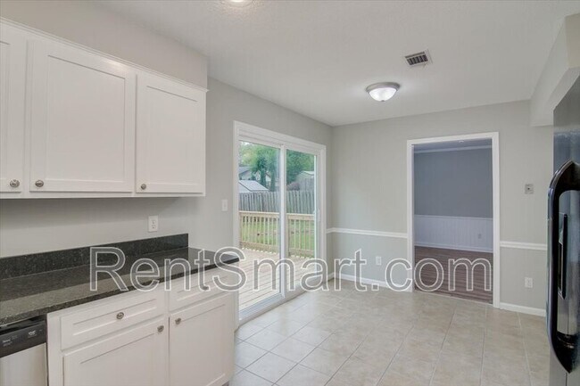 Building Photo - 4052 Danielle Dr