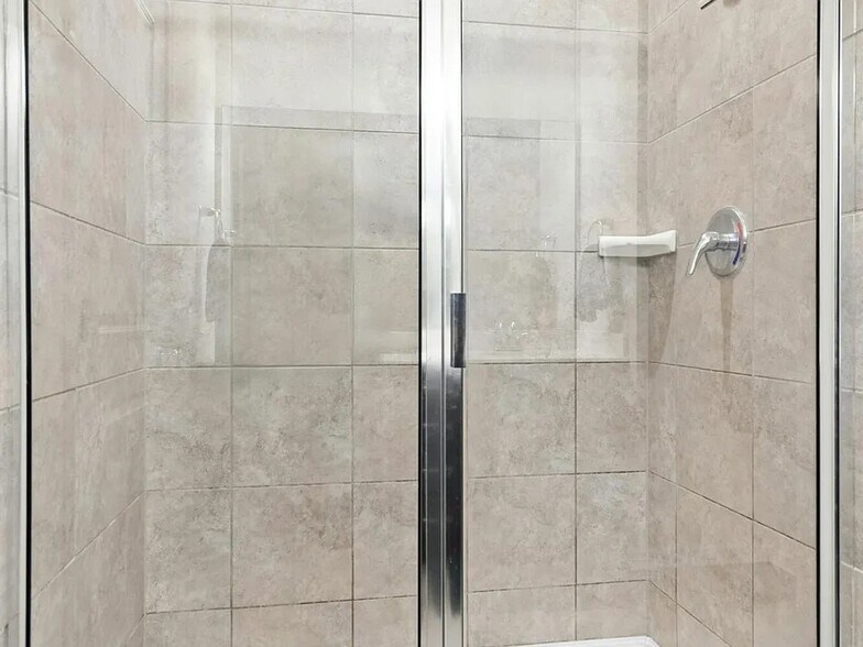 Building Photo - 3645 Water Mist Ln