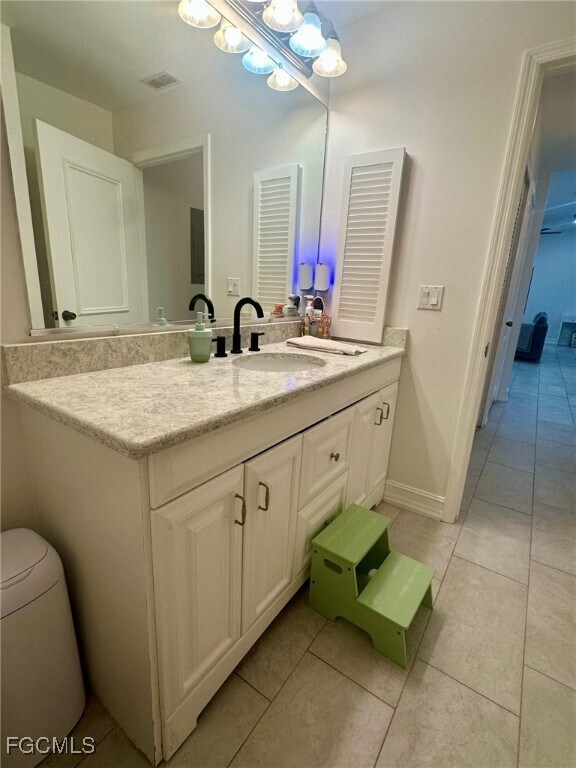 Building Photo - 4266 Island Cir