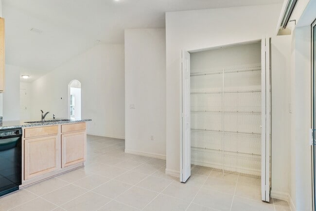 Building Photo - 55 Pony Express Dr