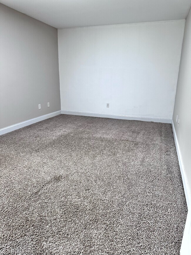 Building Photo - 103 Murifield Dr