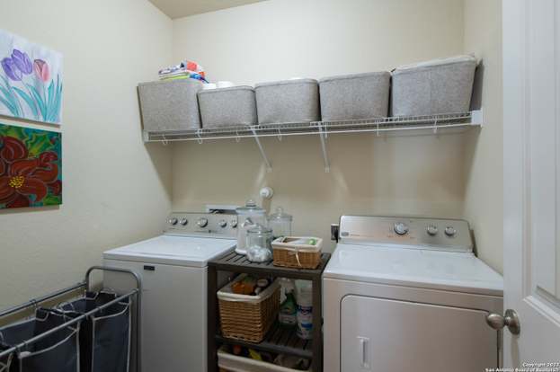 Building Photo - 5633 Briar Fld