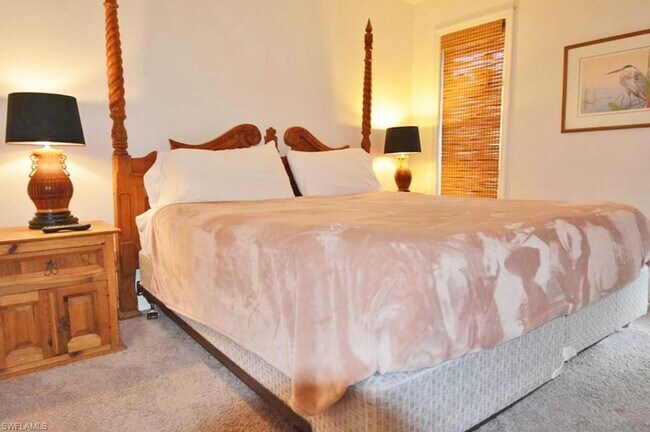 Building Photo - Spacious and Meticulously Maintained Water...
