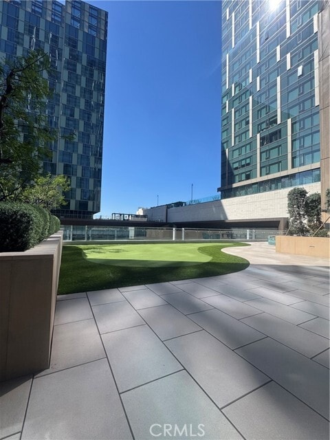 Building Photo - 877 Francisco St