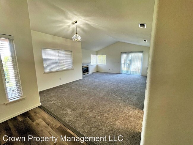 Building Photo - 3 br, 2 bath House - 1312 N Montana Street