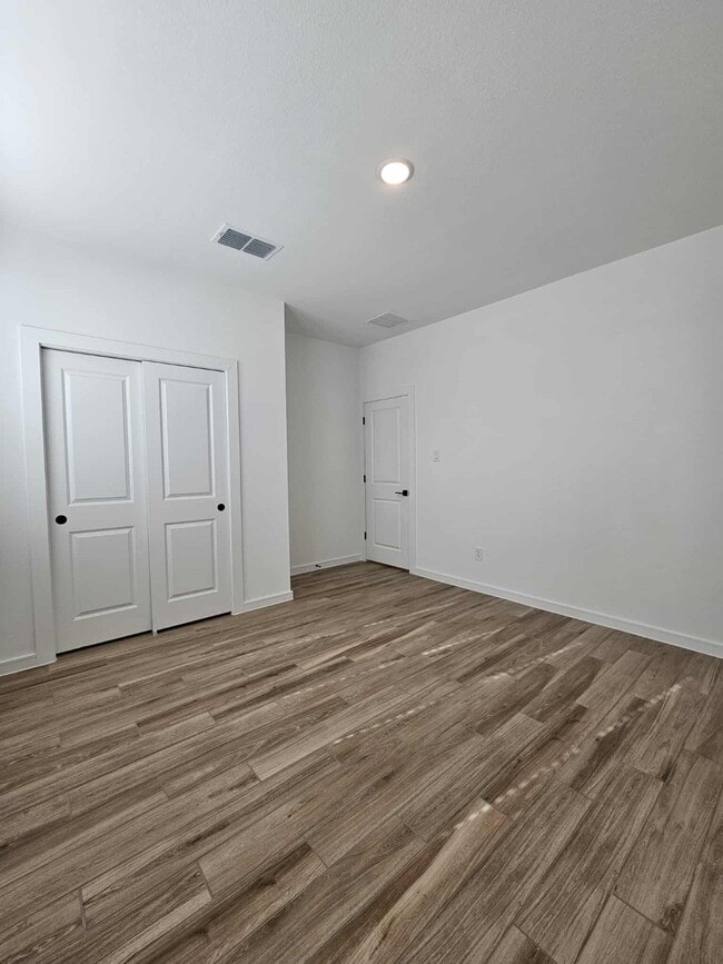 Building Photo - 8419 Tranquil Bay Ct