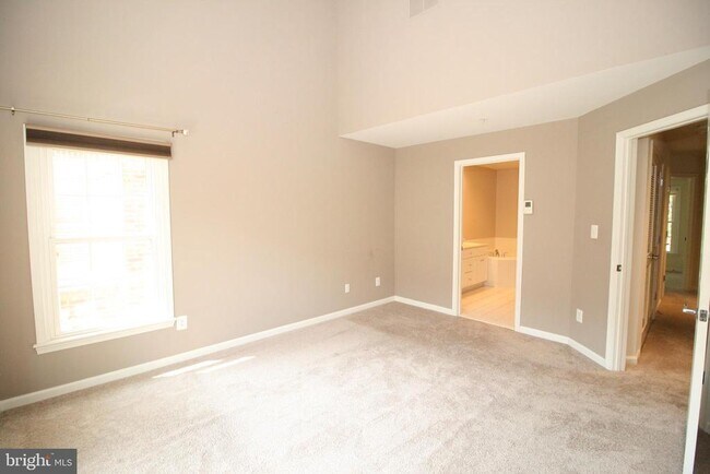 Building Photo - 326 Casey Ln