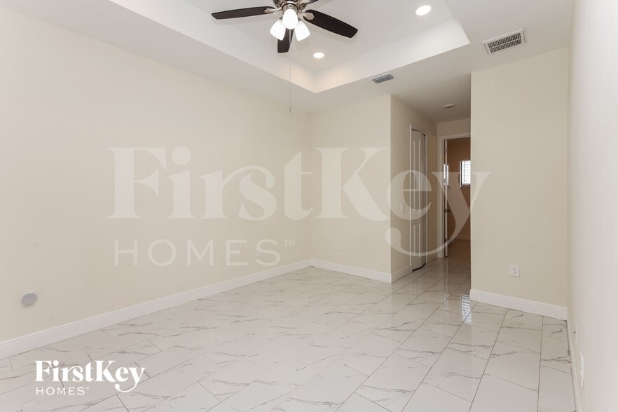 Building Photo - 2607 6th St SW