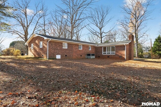 Building Photo - 118 Bobwhite Ln