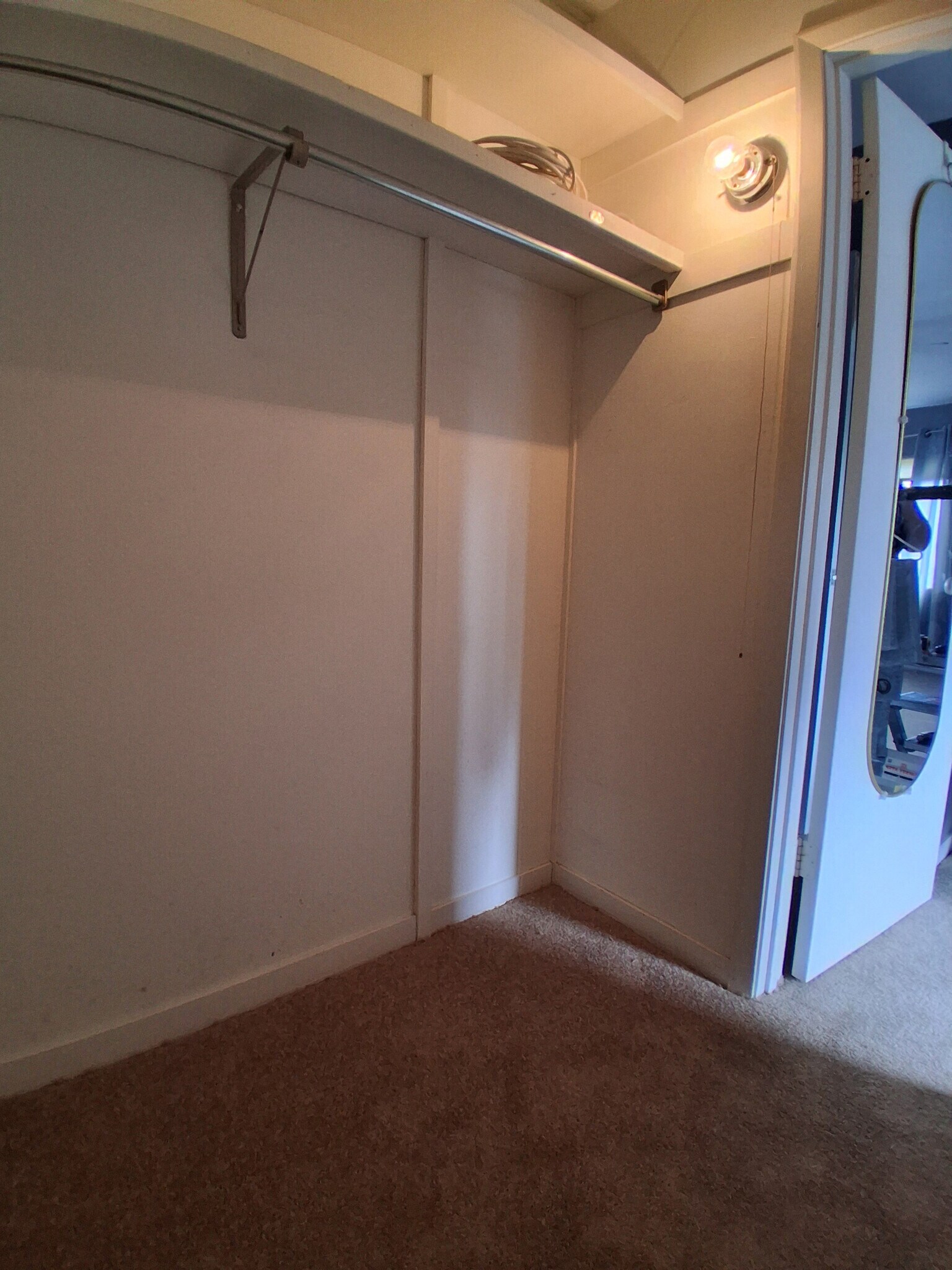 Master Closet - 5 Stonehenge Cir