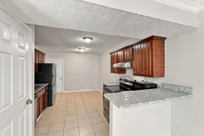 Building Photo - 119 Crosskey Rd