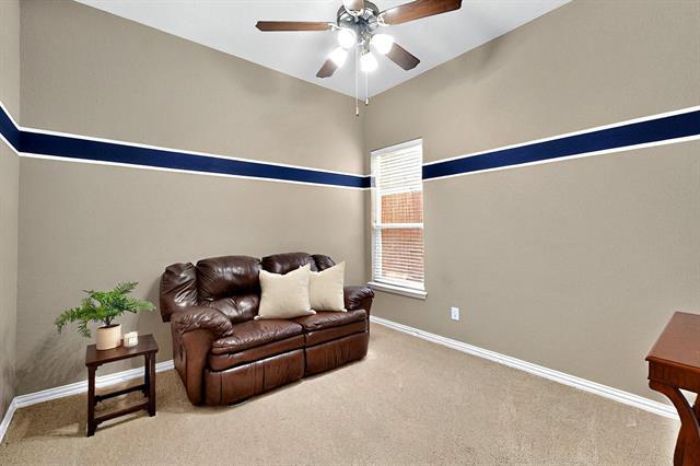 Building Photo - 130 Fall Creek
