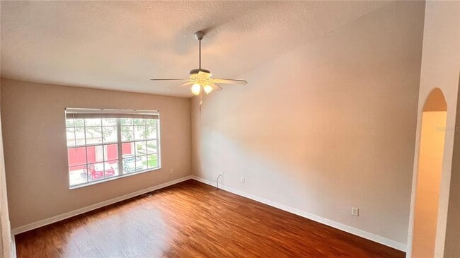 Building Photo - 3658 Oakdale Cir