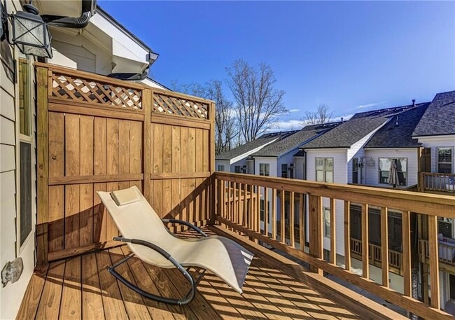 Building Photo - 4321 Parkside Pl