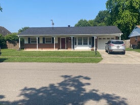 Building Photo - 24 Laurelgrove Dr