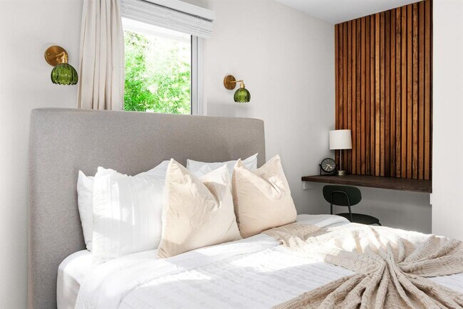 Building Photo - 8814 Laverty Pl