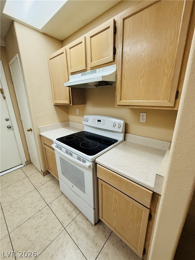 Building Photo - 3690 Pahrump Valley Blvd